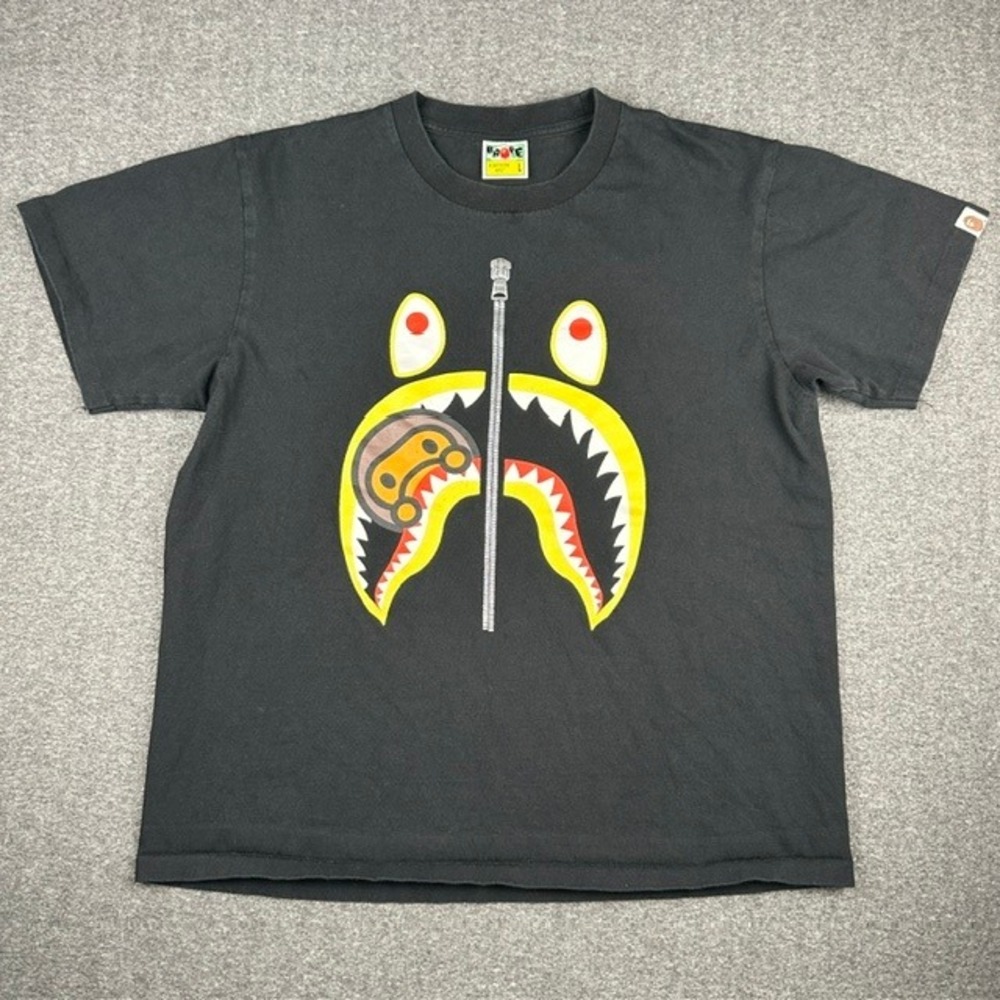 A Bathing Ape BAPE Shark Face Baby Milo Black Graphic T-Shirt Mens Large L